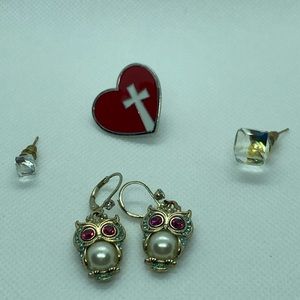 Owl earrings 1 big glass stone 1 small glass stone 1 heart/cross pin